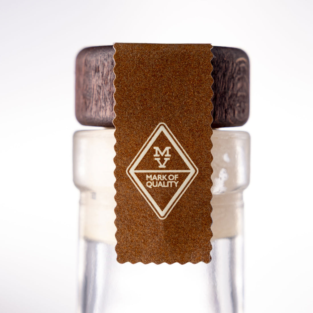 Whisky 43% abv. 375mL